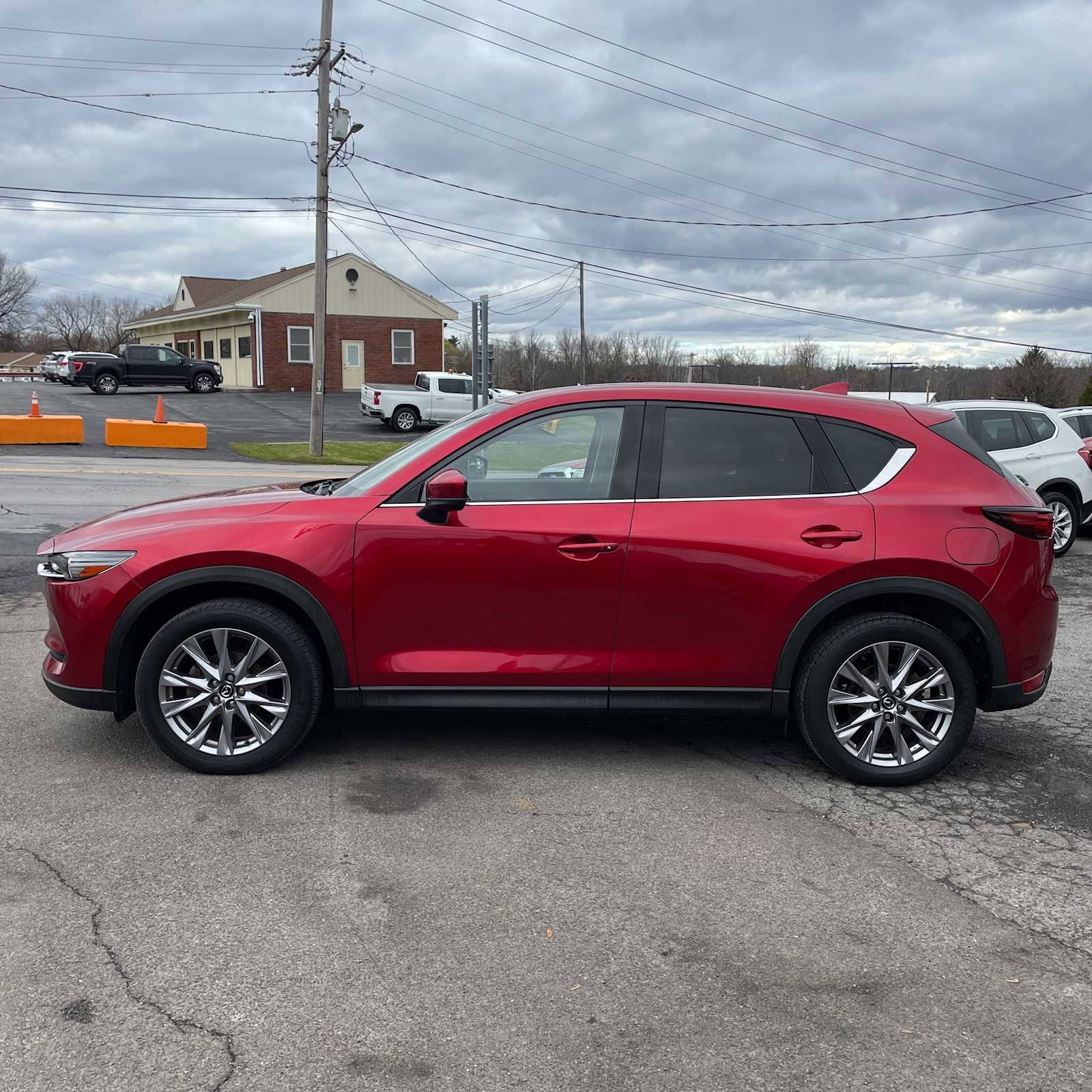 2020 Mazda CX-5 Grand Touring photo 2