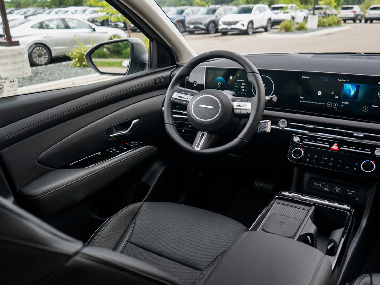 2025 Hyundai Tucson Limited photo 12