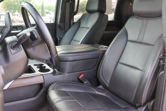 Used 2023 Black Chevrolet High Country image 15