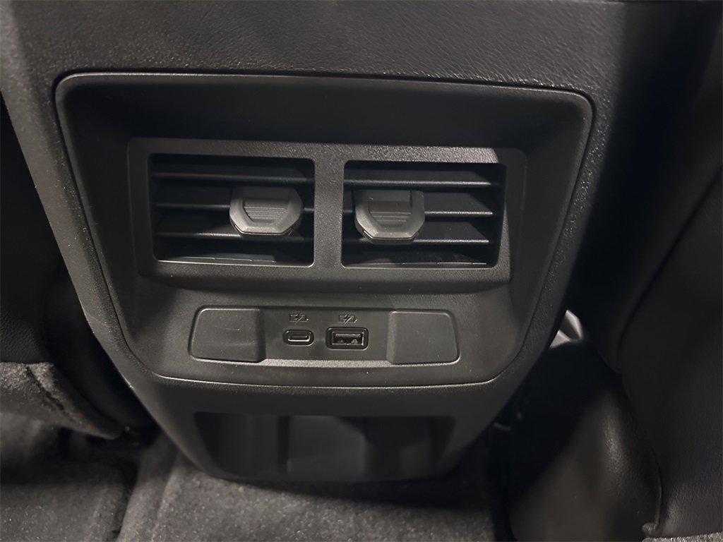 2026 Chevrolet Colorado LT photo 23