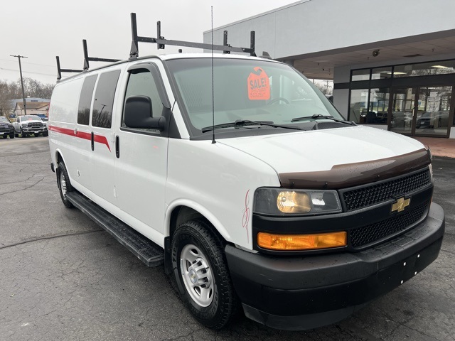 2019 Chevrolet Express Cargo Work Van's photo