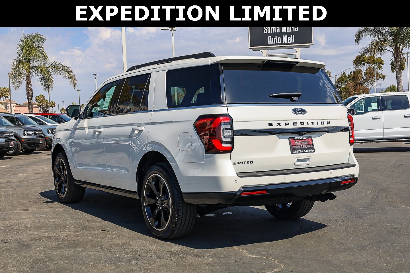 2024 Ford Expedition Limited photo 4