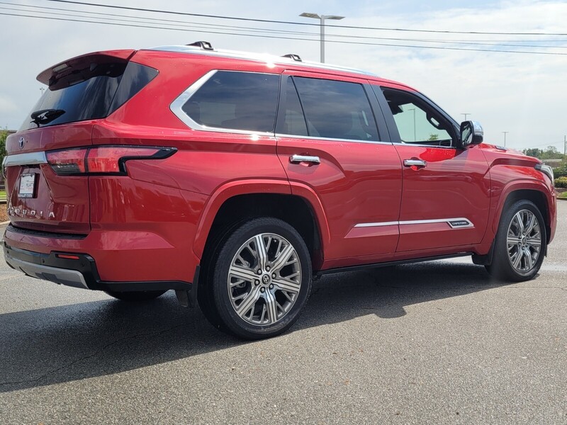 2024 Toyota Sequoia Capstone photo 3