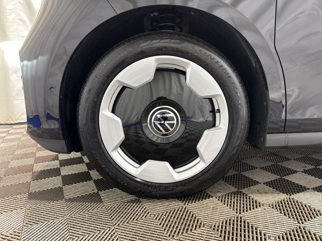 2025 Volkswagen ID. Buzz Pro S photo 10