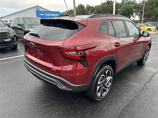 2025 Chevrolet Trax photo 4