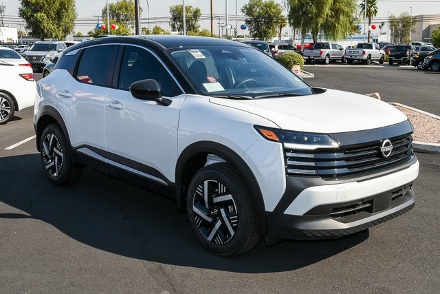 2026 Nissan KICKS SV's photo