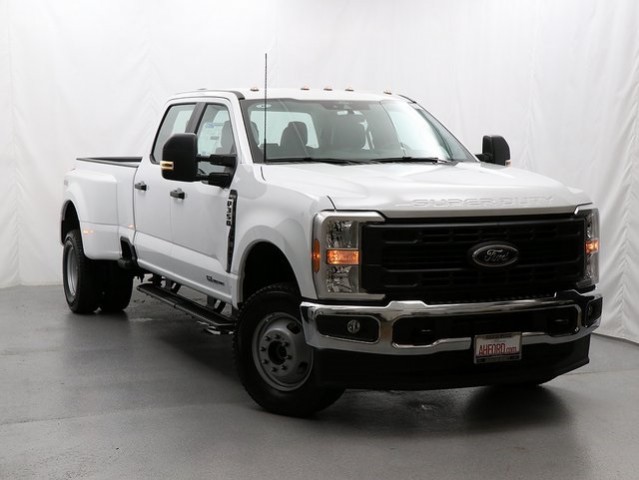 2025 Ford Super Duty F-350® XL