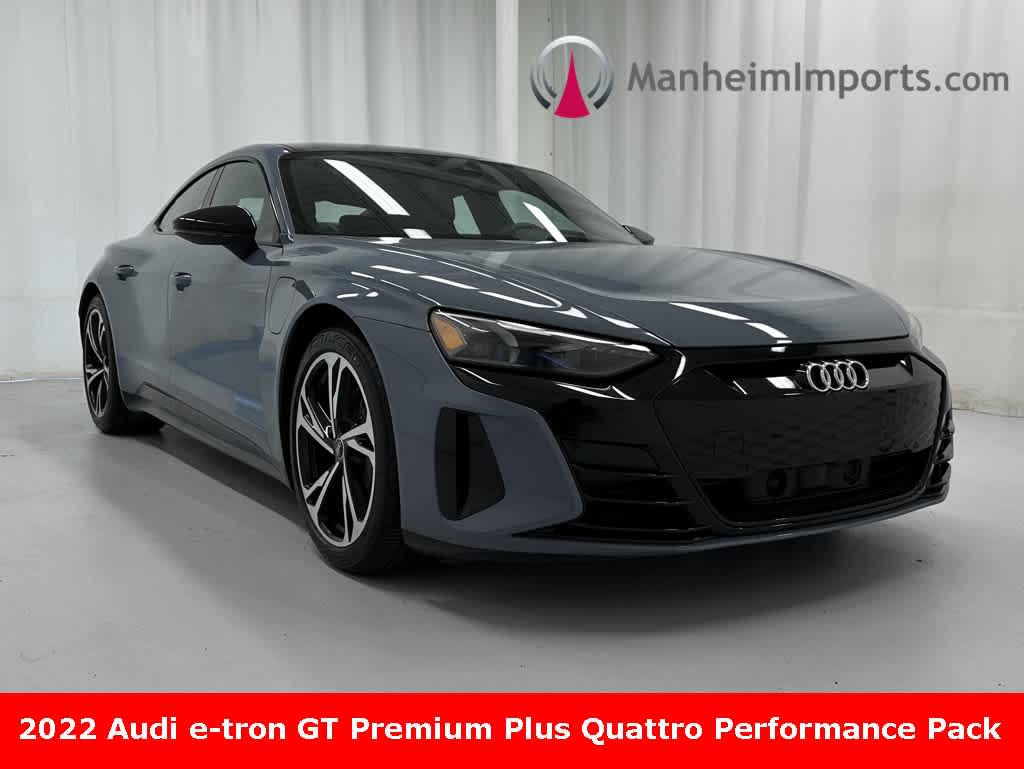 2022 Audi e-tron GT Premium Plus's photo