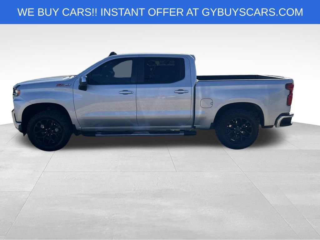 2019 Chevrolet Silverado 1500 LT photo 2