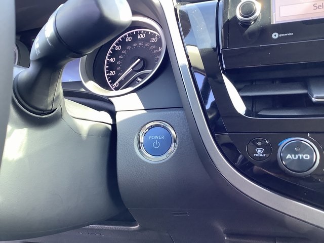 2023 Toyota Camry Hybrid XLE photo 15