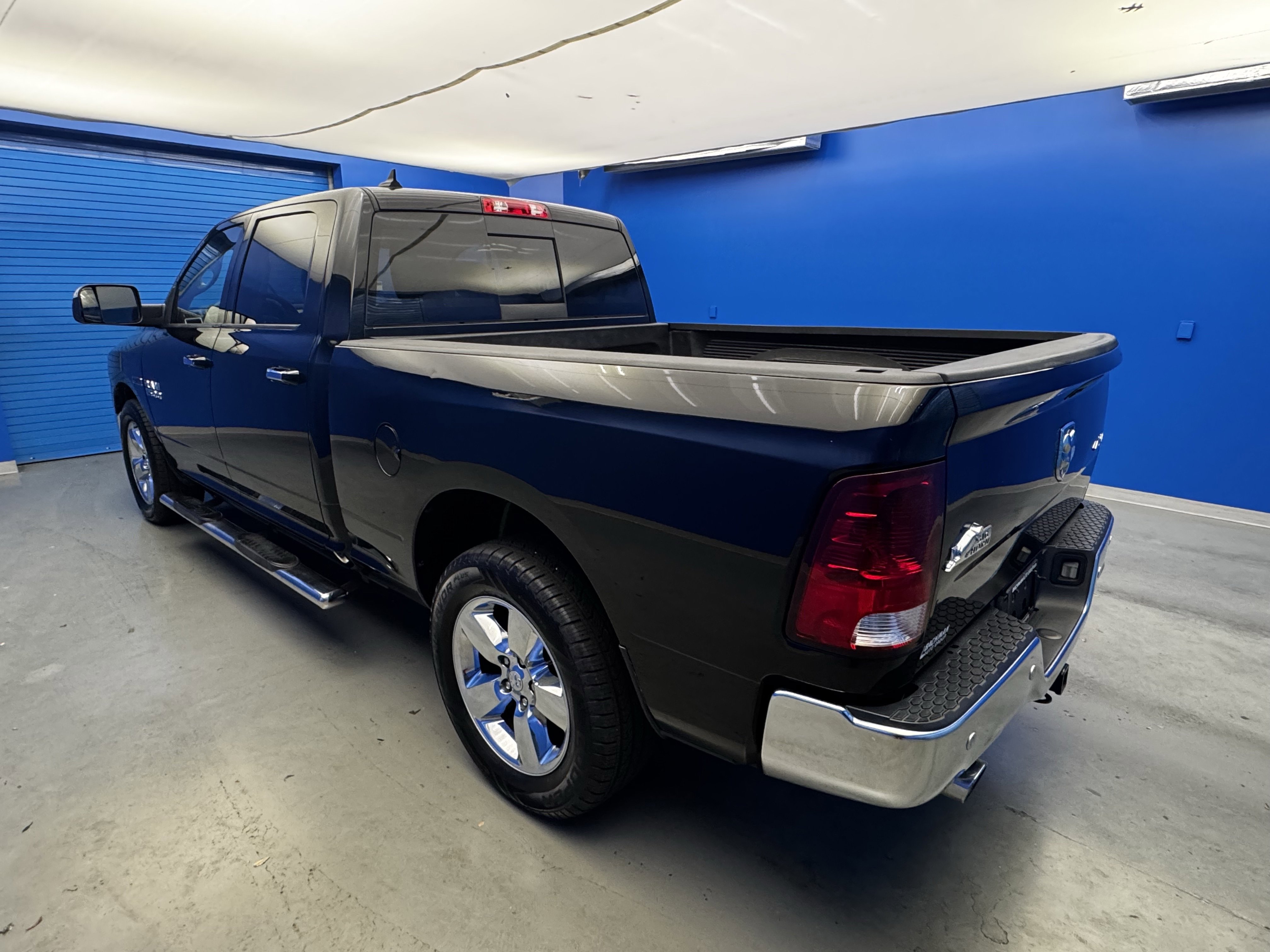 2015 Ram 1500 Big Horn photo 3