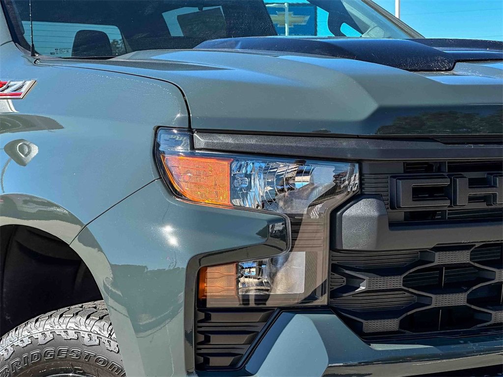 2026 Chevrolet Silverado 1500 Custom Trail Boss photo 3