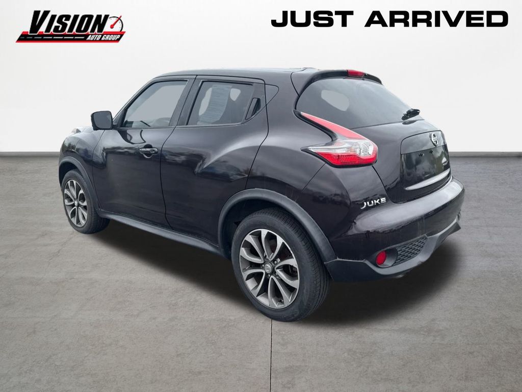 2017 Nissan Juke SL photo 7