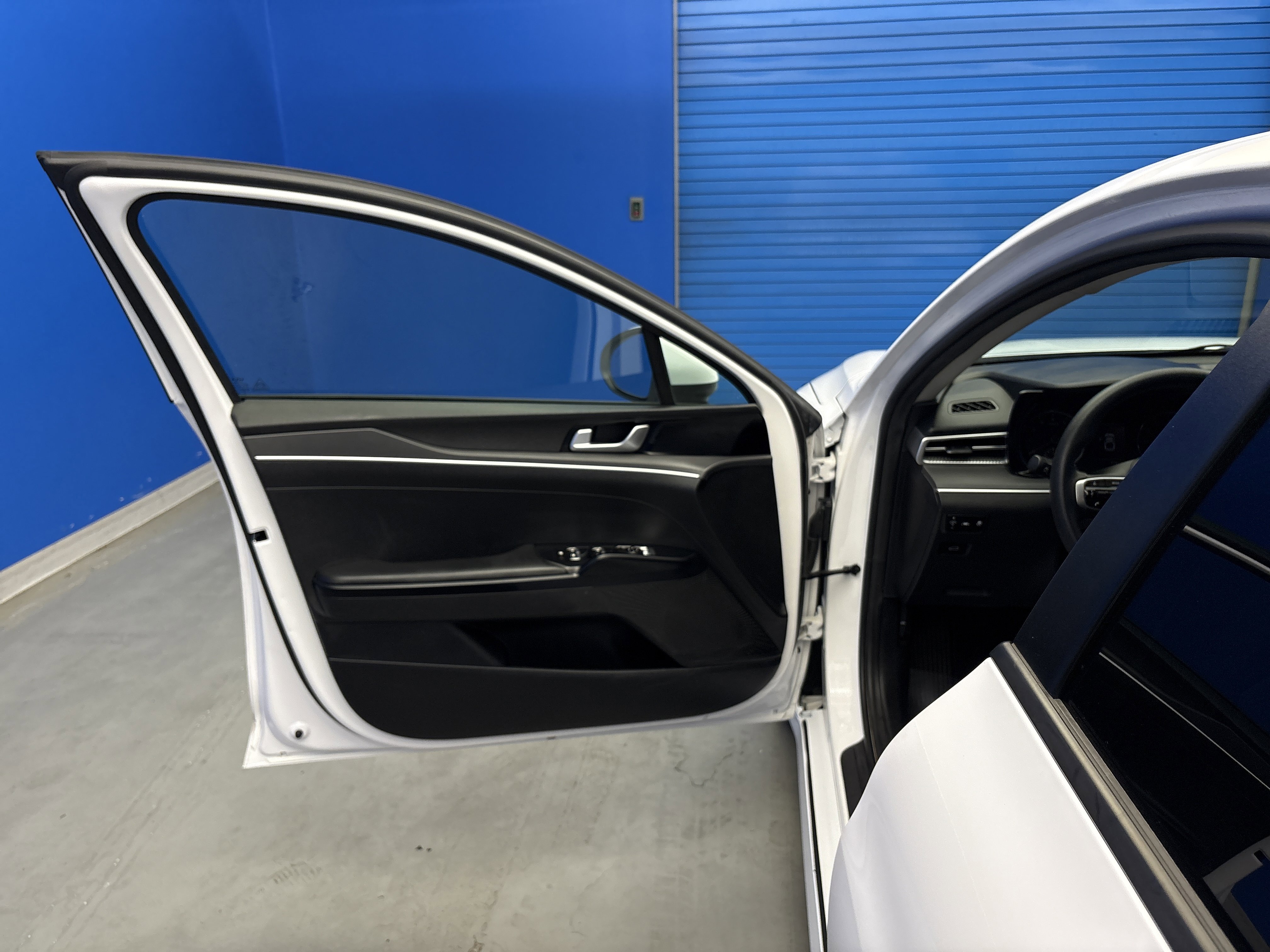 2022 Kia K5 LXS photo 8