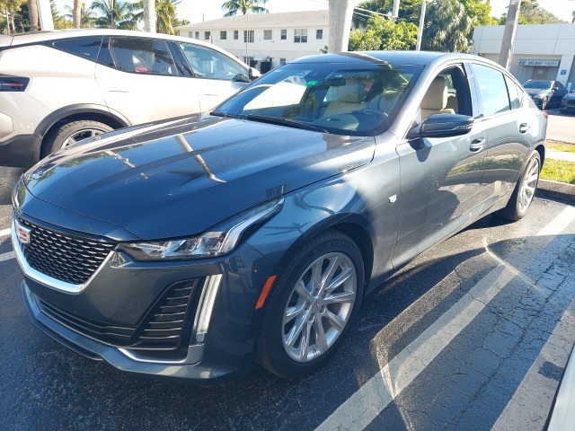 2022 Cadillac CT5 Luxury's photo