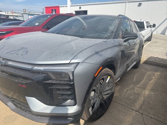 2026 Chevrolet Blazer EV photo 3