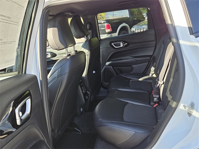 2026 Jeep Compass Latitude photo 6