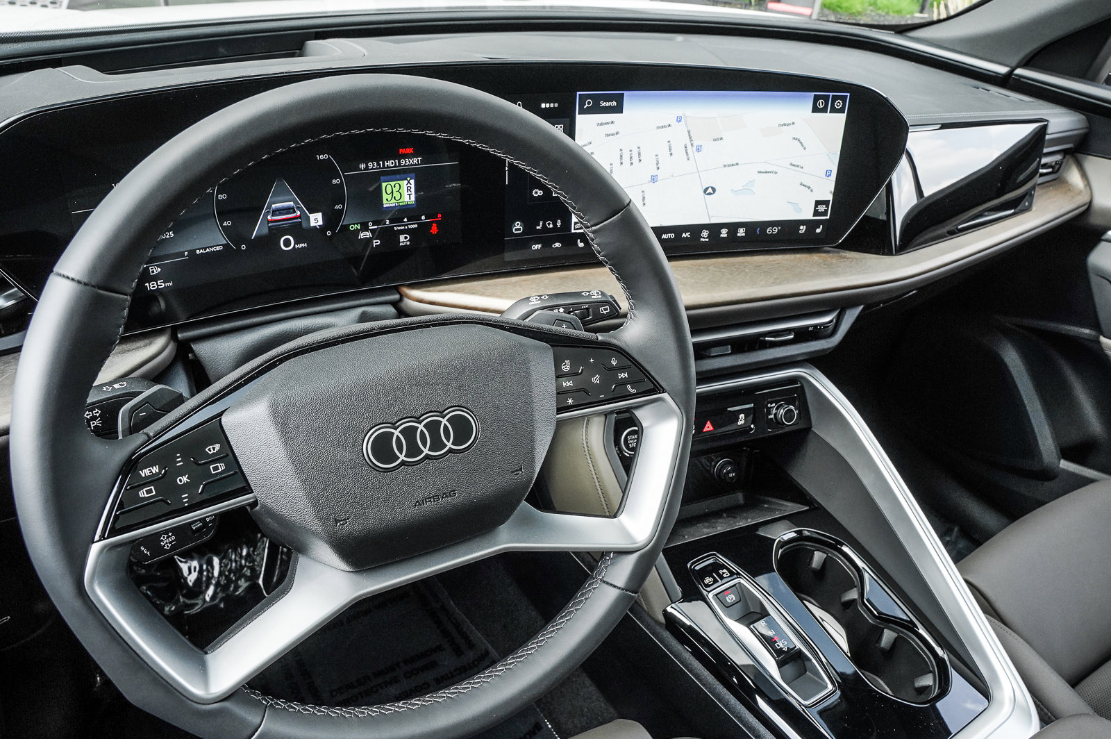 2025 Audi Q5 Premium Plus photo 8