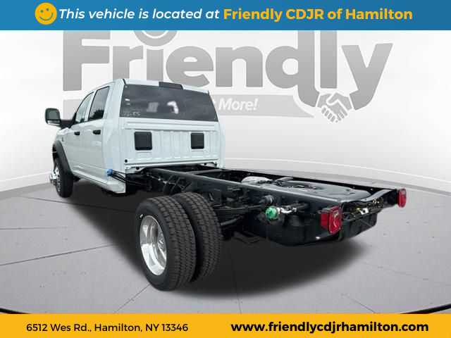 2024 Ram 5500 Tradesman photo 2