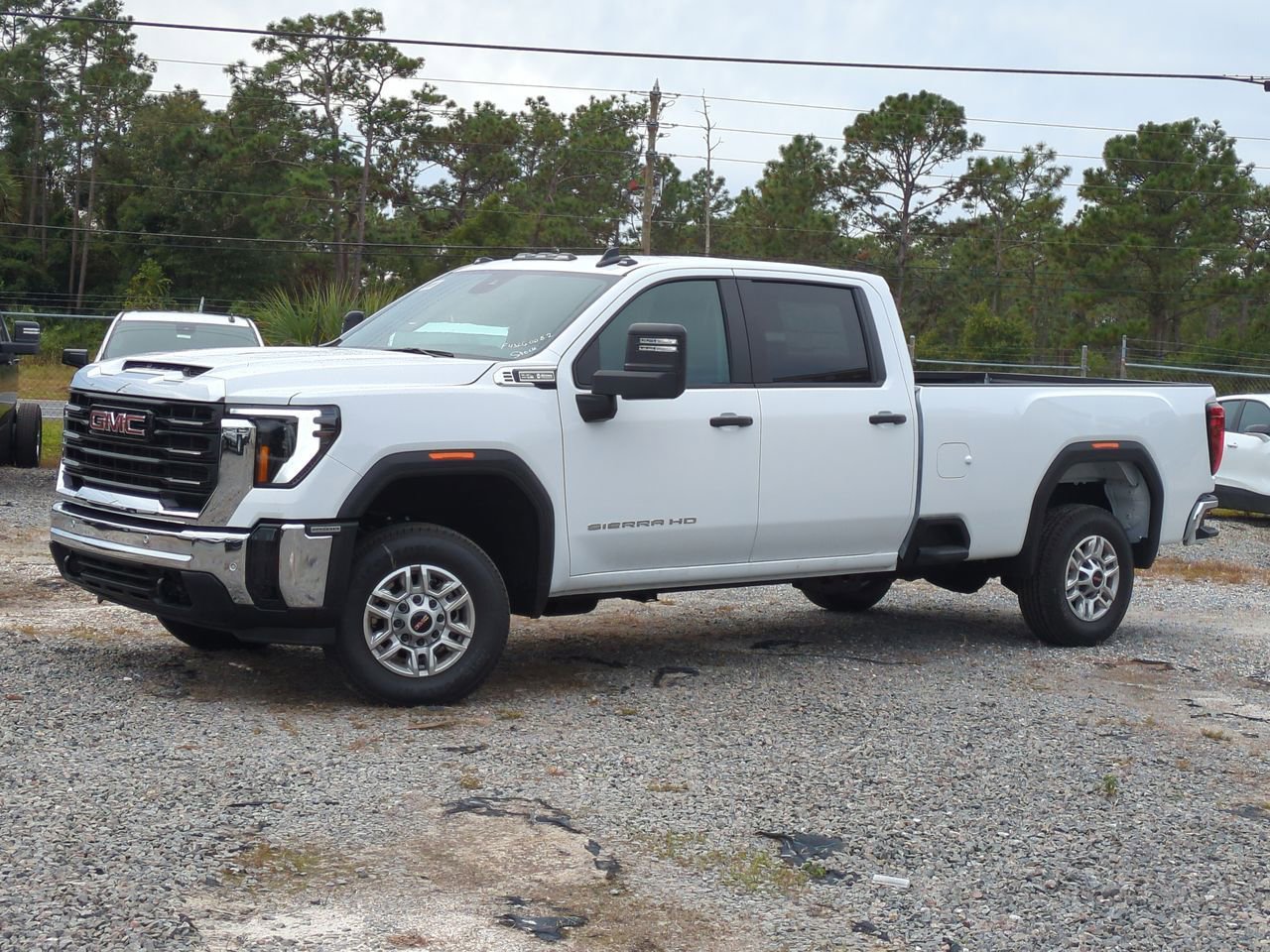 2026 GMC Sierra 2500HD Pro's photo