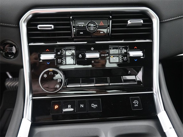 2025 Nissan Armada Platinum photo 3