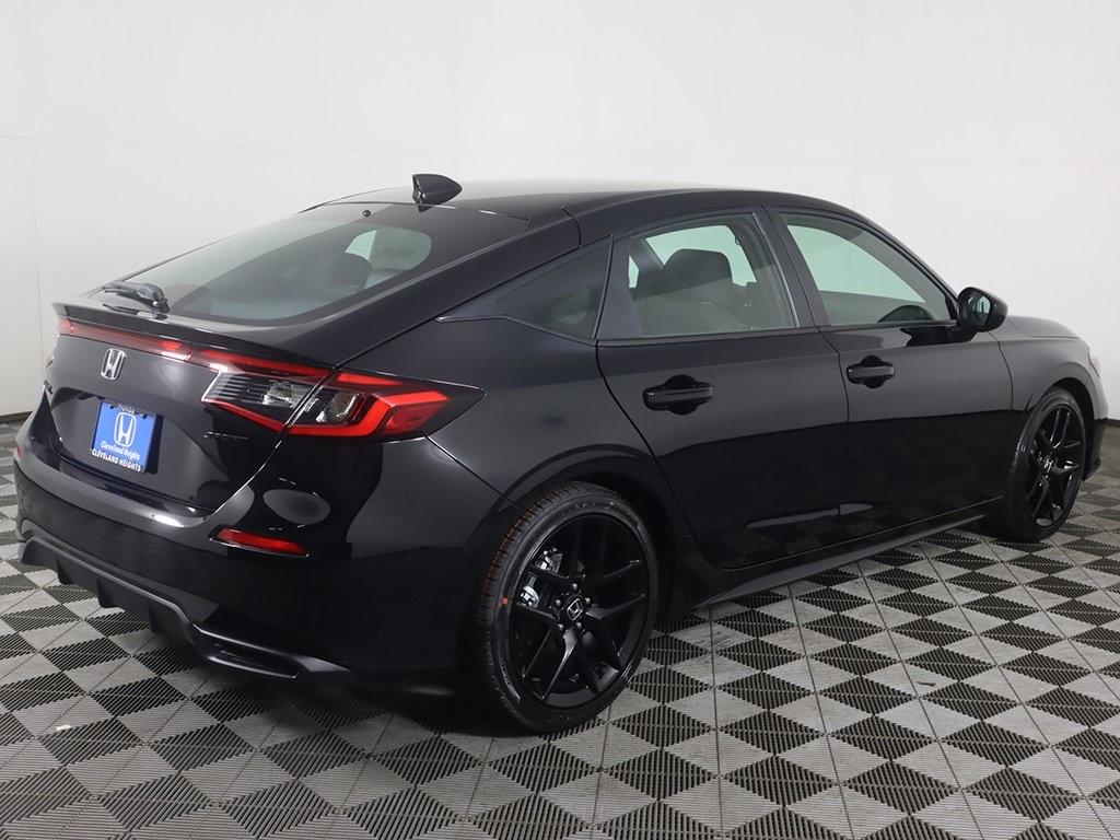 2026 Honda Civic Hatchback Sport photo 4