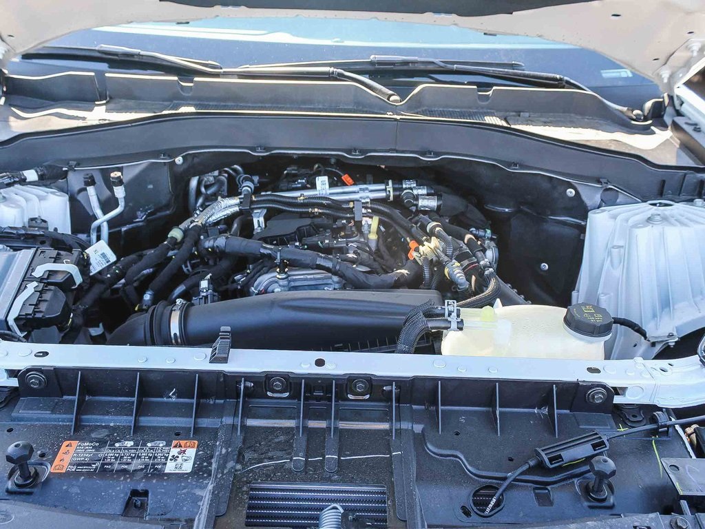 2025 Ford Explorer photo 20
