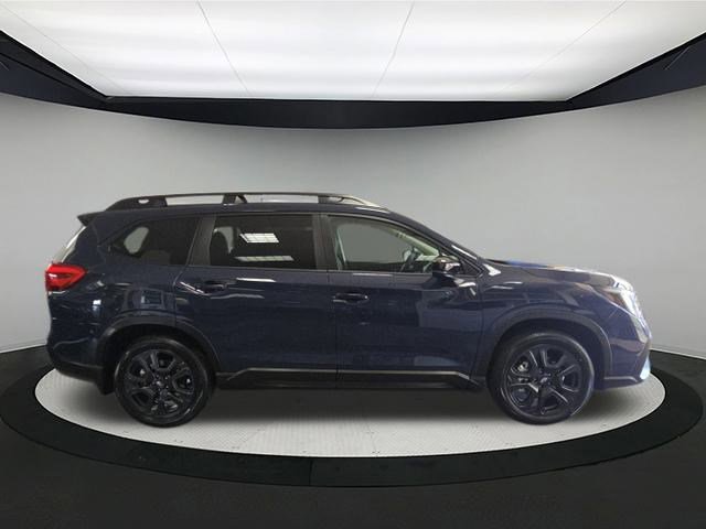 2025 Subaru Ascent Onyx Edition Touring photo 9