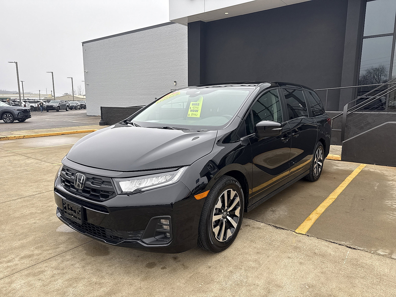 2025 Honda Odyssey EX-L's photo