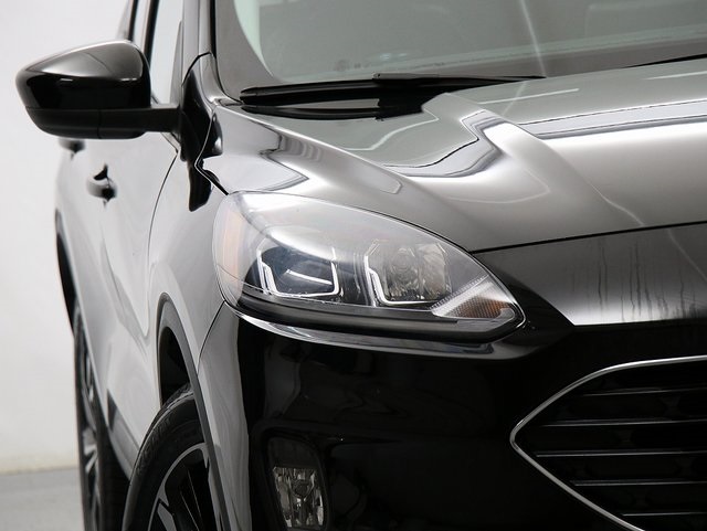 2022 Ford Escape SEL photo 3