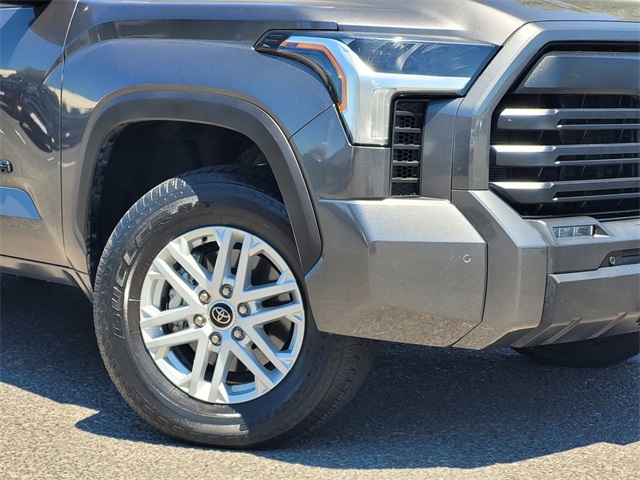 2022 Toyota Tundra SR5 photo 4
