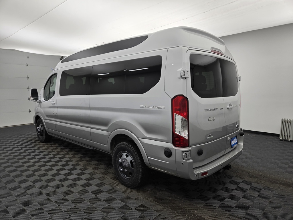 2024 Ford Transit Van photo 9