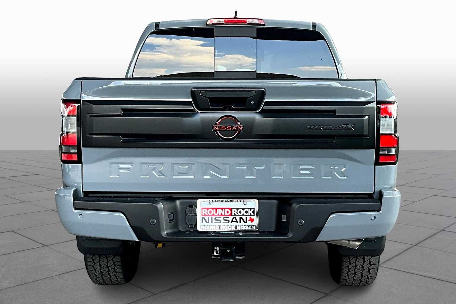 2026 Nissan Frontier PRO-4X photo 4