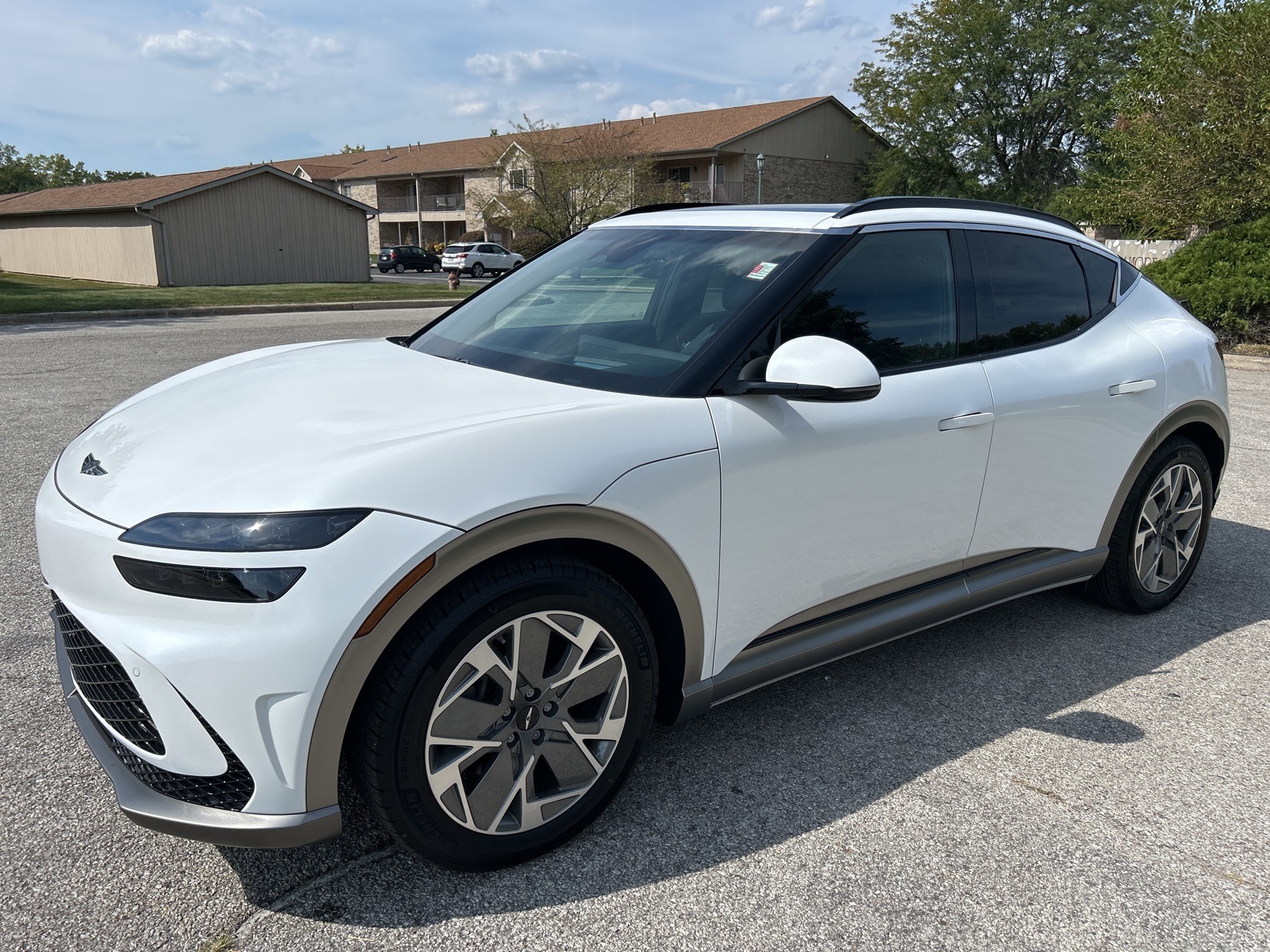 2025 GENESIS GV60 Standard's photo