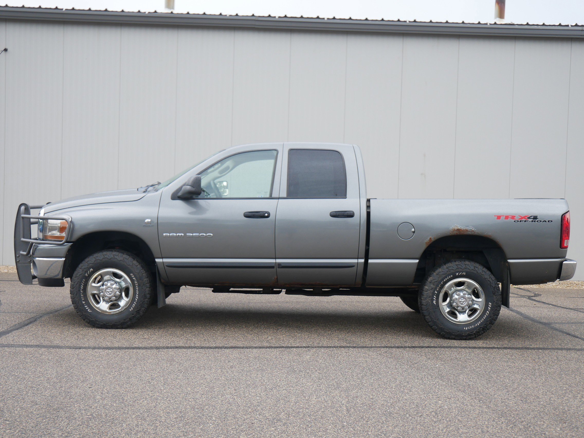 Used 2006 Dodge Ram 2500 Pickup SLT with VIN 3D7KS28C66G163002 for sale in Hastings, Minnesota