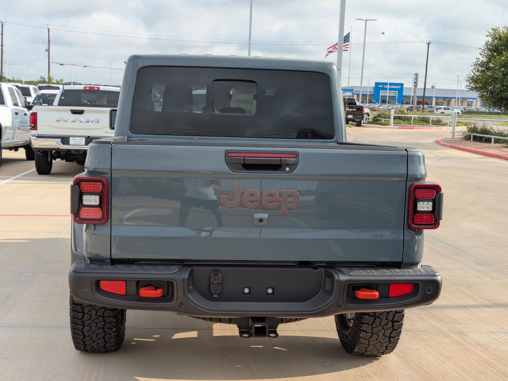 2025 Jeep Gladiator Mojave photo 4