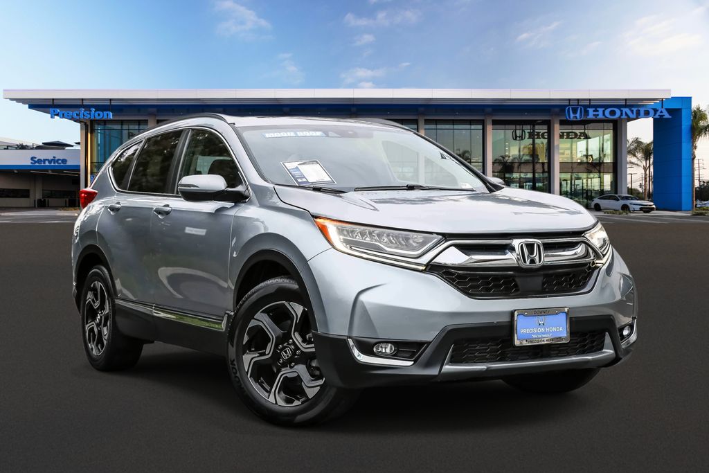 2017 Honda CR-V Touring's photo