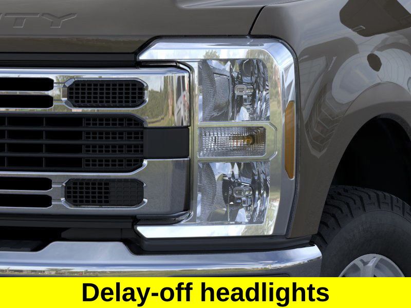2026 Ford F-250 XLT photo 17