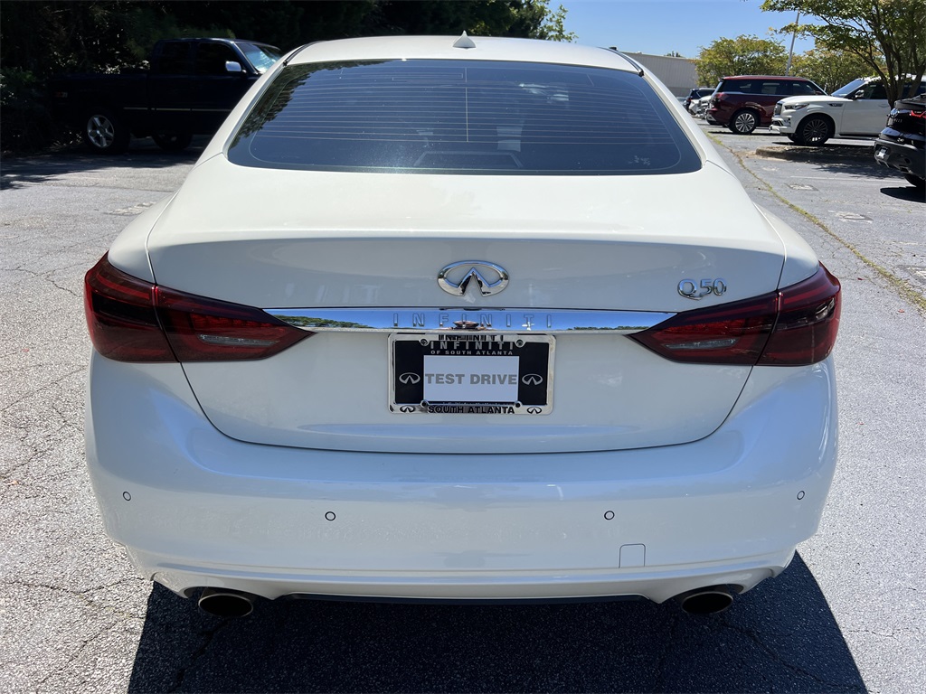 2022 Infiniti Q50 LUXE photo 4