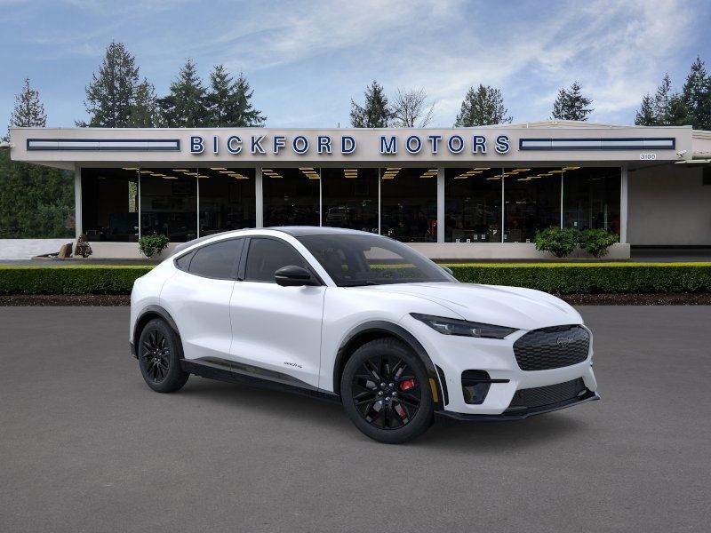 2025 Ford Mustang Mach-E Premium photo 7