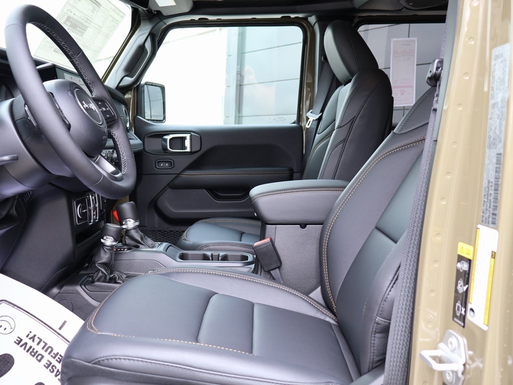 2025 Jeep Gladiator Sport photo 19