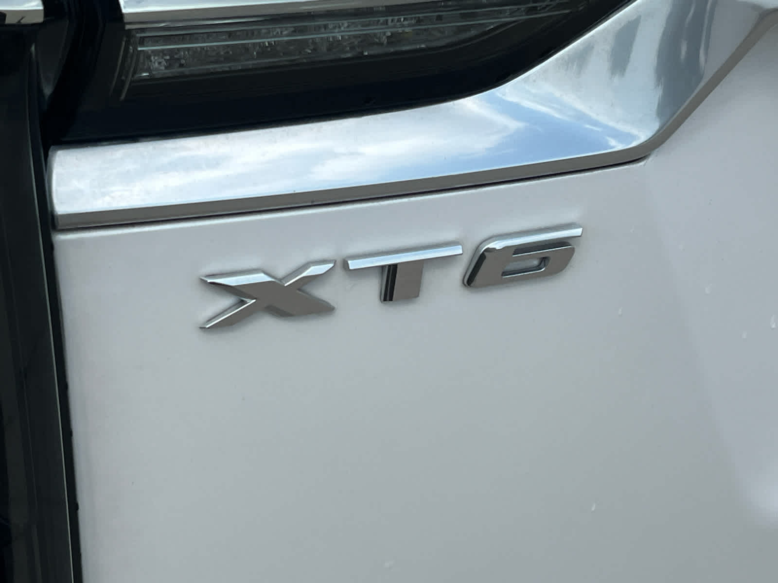 2024 Cadillac XT6 Sport photo 8