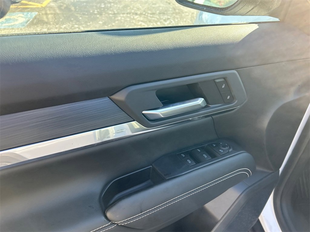 2026 GMC TERRAIN - Image 13