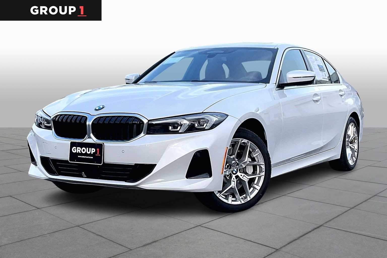 2025 BMW 3 Series 330i's photo