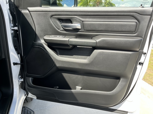2025 Ram 1500 Tradesman photo 21