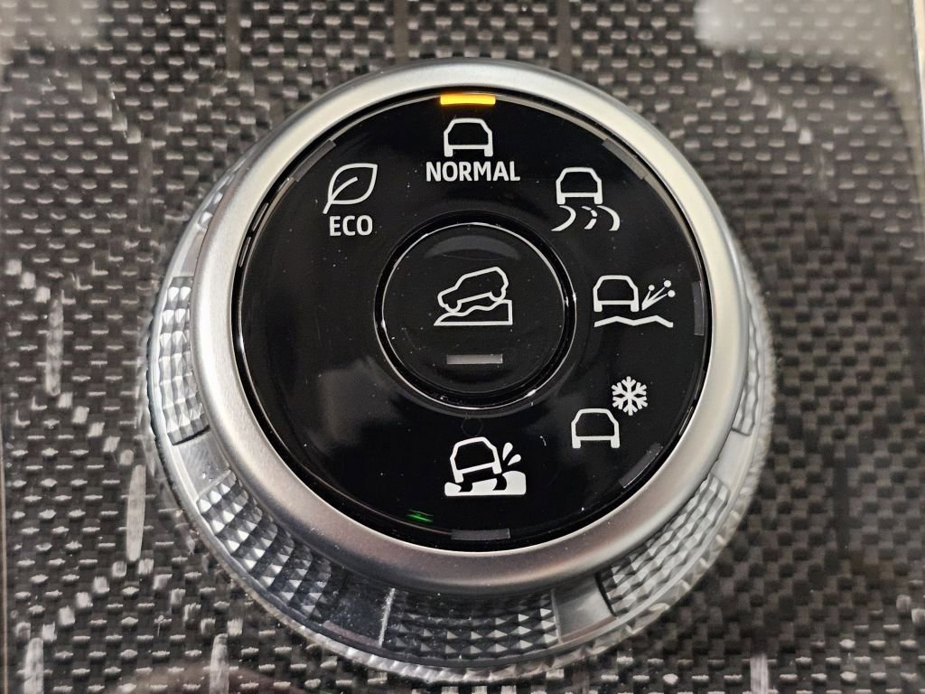 2023 Mitsubishi Outlander SEL photo 20