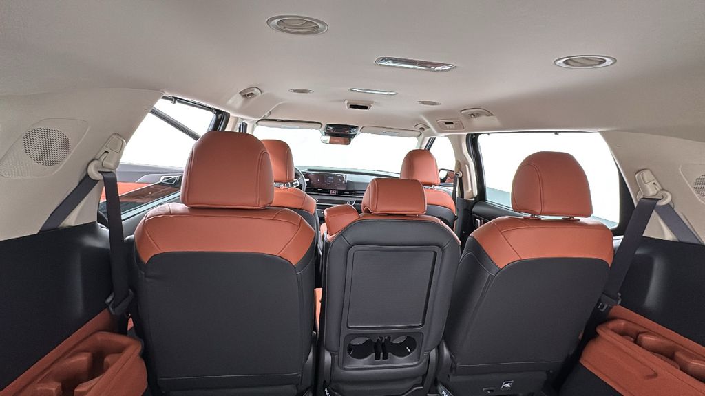 2026 Kia Carnival EX photo 18