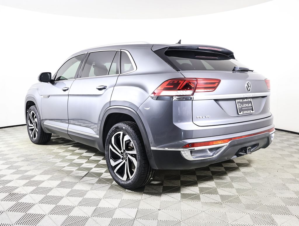 2020 Volkswagen Atlas Cross Sport V6 SEL Premium photo 2