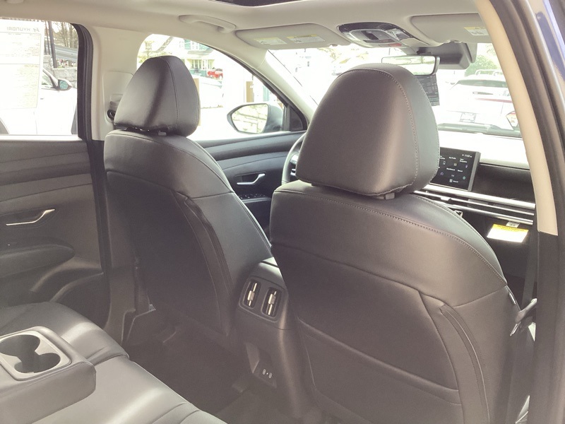 2025 Hyundai Tucson SEL Convenience photo 18
