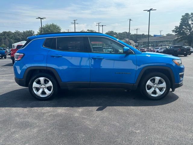 2021 Jeep Compass Latitude photo 3